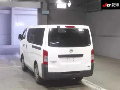 Nissan CARAVAN VAN  с аукциона в Японии