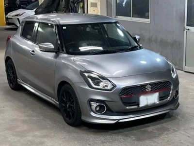 Suzuki SWIFT  с аукциона в Японии