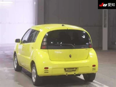 Toyota WILL  с аукциона в Японии