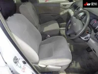 Toyota ISIS лот № 31018 оценка 3.5  с аукциона в Японии 5