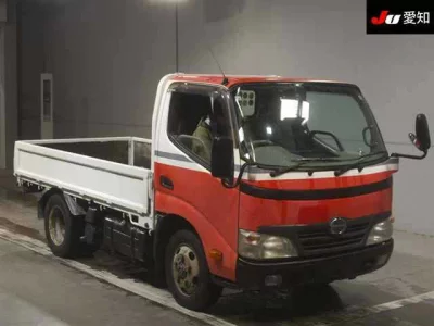 Hino DUTRO  с аукциона в Японии