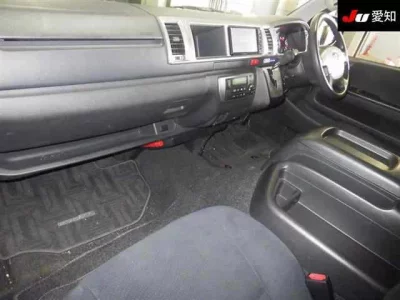 Toyota REGIUS ACE VAN  с аукциона в Японии