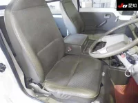 Isuzu FARGO VAN лот № 7108 оценка 3.5  с аукциона в Японии 5