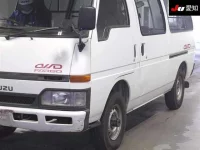 Isuzu FARGO VAN лот № 7108 оценка 3.5  с аукциона в Японии 6