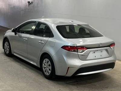 Toyota COROLLA  с аукциона в Японии