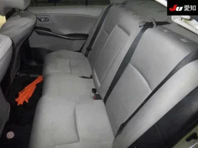 Toyota SAI  с аукциона в Японии