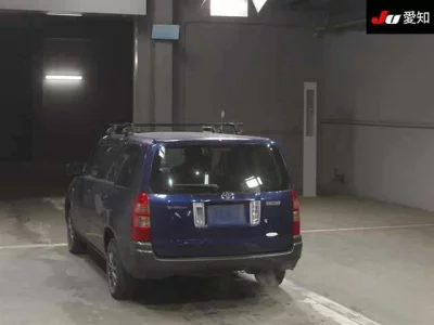 Toyota SUCCEED  с аукциона в Японии