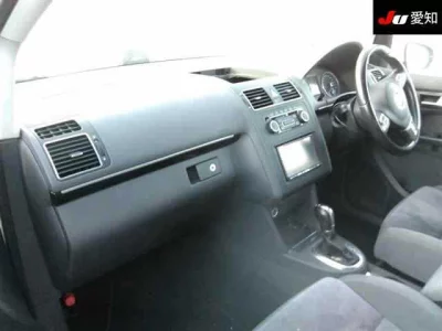 Volkswagen GOLF TOURAN