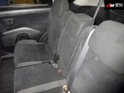 Mitsubishi OUTLANDER  с аукциона в Японии