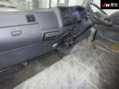 Mazda TITAN  с аукциона в Японии