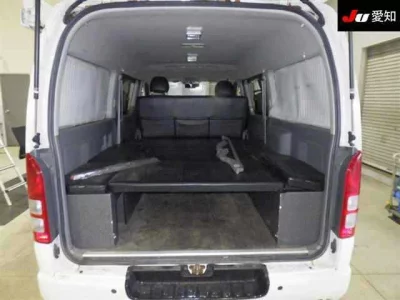 Toyota HIACE VAN  с аукциона в Японии