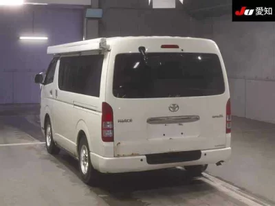 Toyota HIACE VAN  с аукциона в Японии