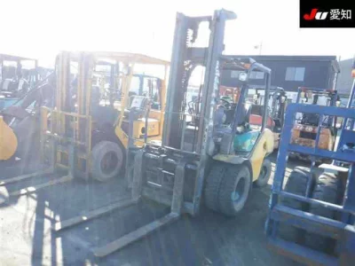 KOMATSU FORKLIFT