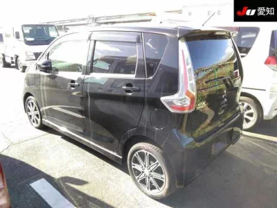 Mitsubishi EK CUSTOM