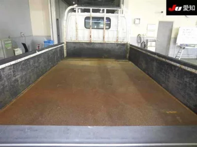 Toyota DYNA  с аукциона в Японии