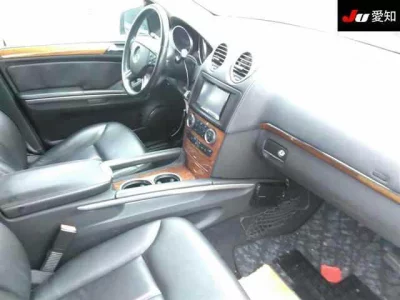 Mercedes-Benz GL CLASS