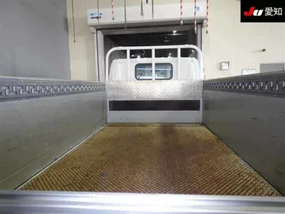 Toyota DYNA  с аукциона в Японии