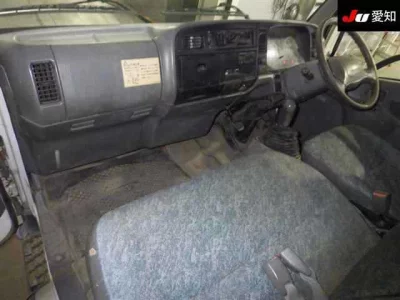 Mitsubishi CANTER  с аукциона в Японии