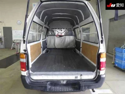 Toyota HIACE VAN  с аукциона в Японии
