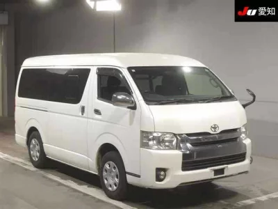 Toyota HIACE VAN  с аукциона в Японии