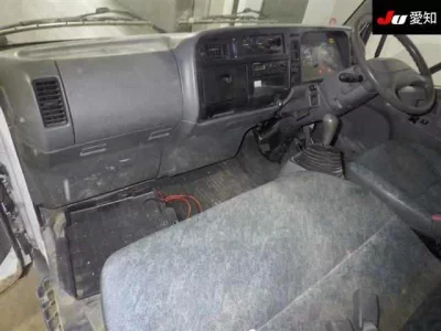 Mitsubishi CANTER  с аукциона в Японии