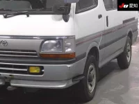 Toyota HIACE VAN лот № 20003 оценка R  с аукциона в Японии 6