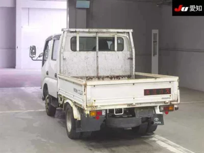 Toyota DYNA  с аукциона в Японии