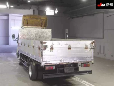 Toyota DYNA  с аукциона в Японии