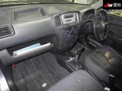 Toyota SUCCEED  с аукциона в Японии