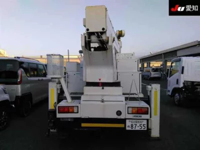 Isuzu ELF  с аукциона в Японии