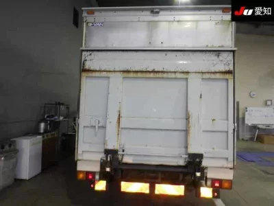 Mitsubishi CANTER  с аукциона в Японии