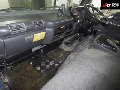 Isuzu ELF  с аукциона в Японии