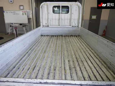 Toyota DYNA  с аукциона в Японии