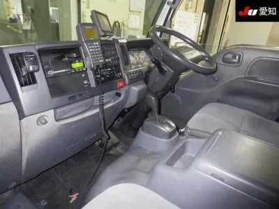 Isuzu ELF  с аукциона в Японии