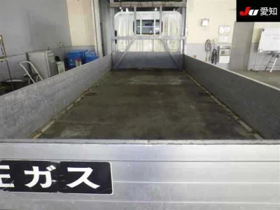 Isuzu ELF  с аукциона в Японии