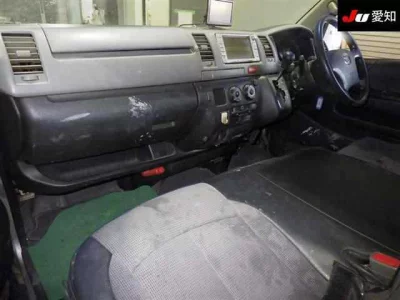 Toyota HIACE VAN  с аукциона в Японии