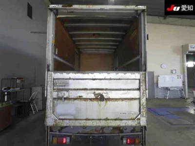 Isuzu TRUCK  с аукциона в Японии