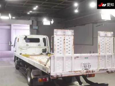 Mitsubishi CANTER  с аукциона в Японии