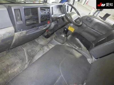 Isuzu ELF  с аукциона в Японии