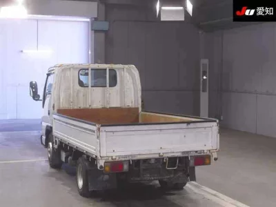 Isuzu ELF  с аукциона в Японии