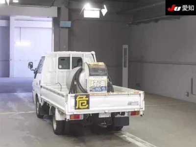 Mitsubishi DELICA TRUCK
