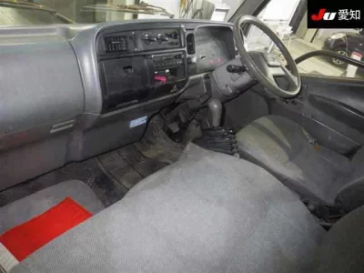 Mitsubishi CANTER  с аукциона в Японии