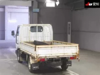 Nissan ATLAS лот № 20128 оценка 3  с аукциона в Японии 1