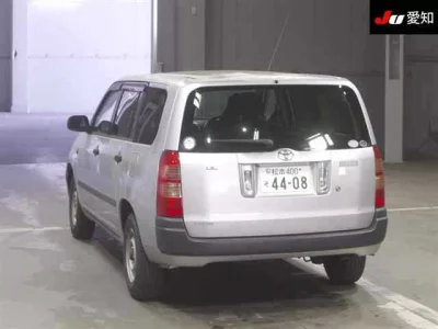 Toyota SUCCEED  с аукциона в Японии