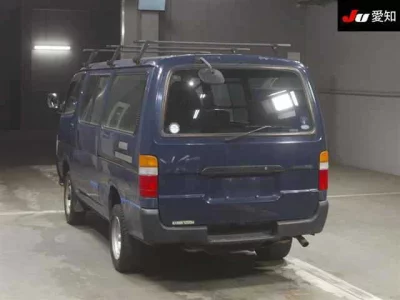 Toyota HIACE VAN  с аукциона в Японии