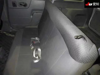 Mitsubishi LANCER VAN