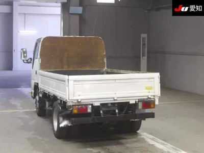 Isuzu ELF  с аукциона в Японии