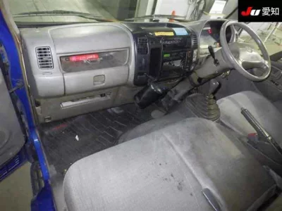 Hino DUTRO  с аукциона в Японии