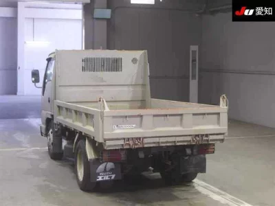 Isuzu ELF  с аукциона в Японии