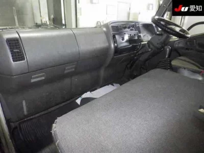 Mitsubishi FUSO TRUCK  с аукциона в Японии